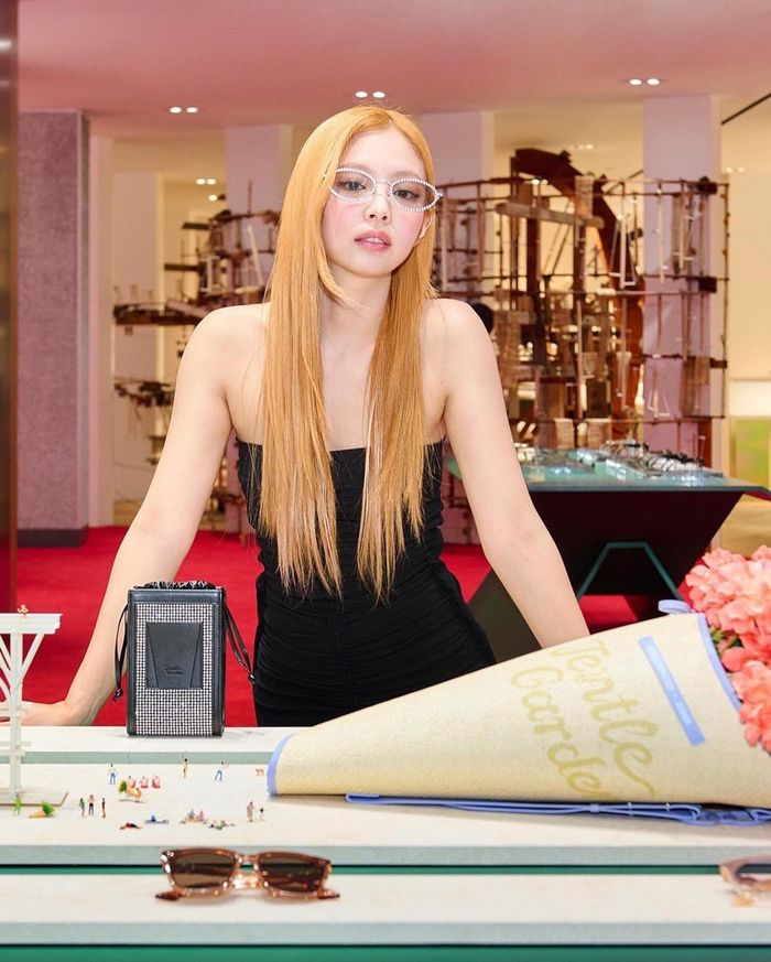 Trend Yahoo nào thiếu được Jennie (BLACKPINK): Đậm chất hotgirl Việt