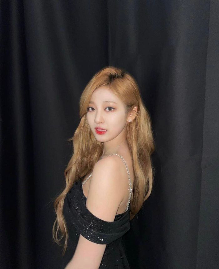 V-line xưa rồi, loạt idol nữ chứng minh mặt tròn bánh bao vẫn xinh