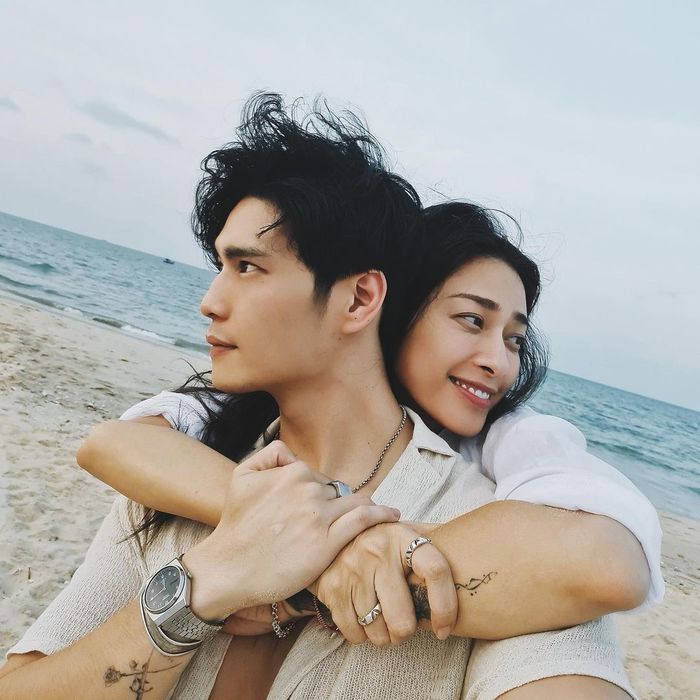 Lộ diện thiệp cưới độc đáo của Ngô Thanh Vân - Huy Trần