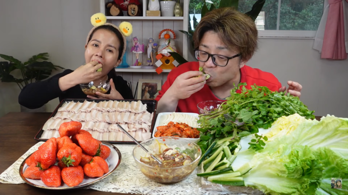 Vợ vừa về Nhật, ông xã Bà Nhân đã đòi món mắm: Nhớ mắm hơn nhớ vợ