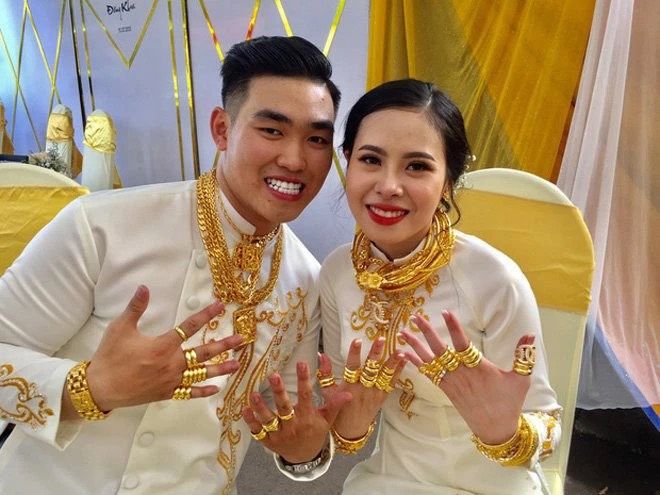 Cô dâu Sóc Trăng nhận 20 cây vàng làm của hồi môn: Mẹ tuyệt vời nhất