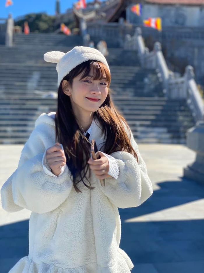 Lê Bống: Từ Idol tóp tóp triệu view đến nàng thơ của Chi Dân