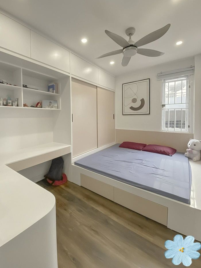Chỉ 250 triệu, cặp vợ chồng sửa căn hộ 30m2 thành không gian 3 phòng