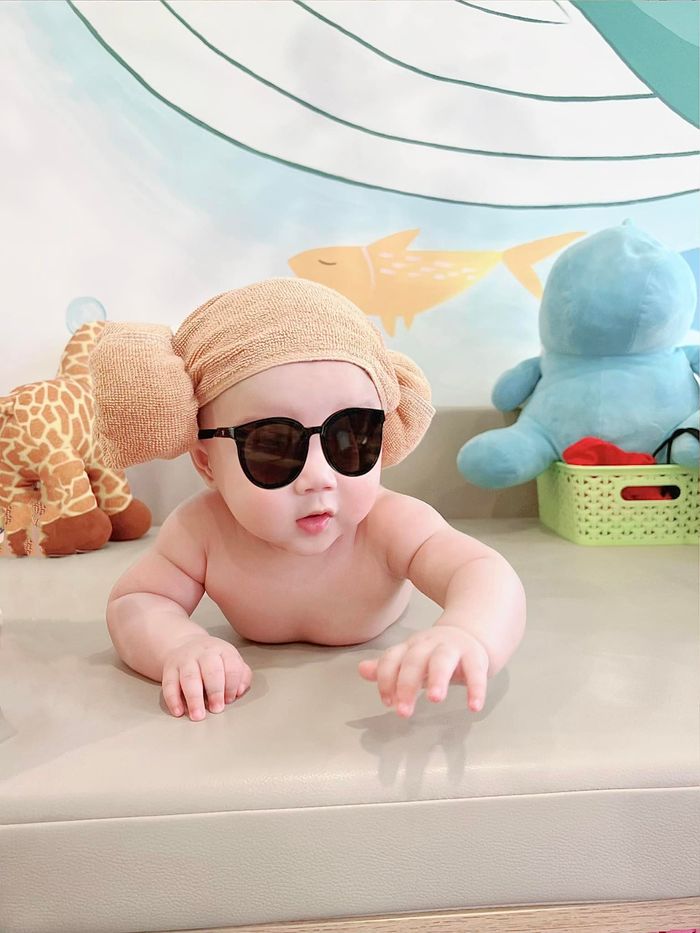 Ảnh hot sao Việt 14/5: Lý Bình lập cả fanpage cho con gái Phương Trinh
