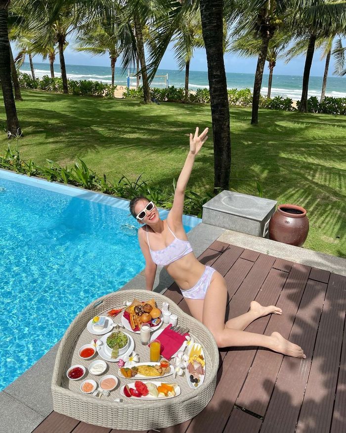 Bà xã Jaykii ngày càng nhuận sắc, được chồng cung phụng như bà hoàng