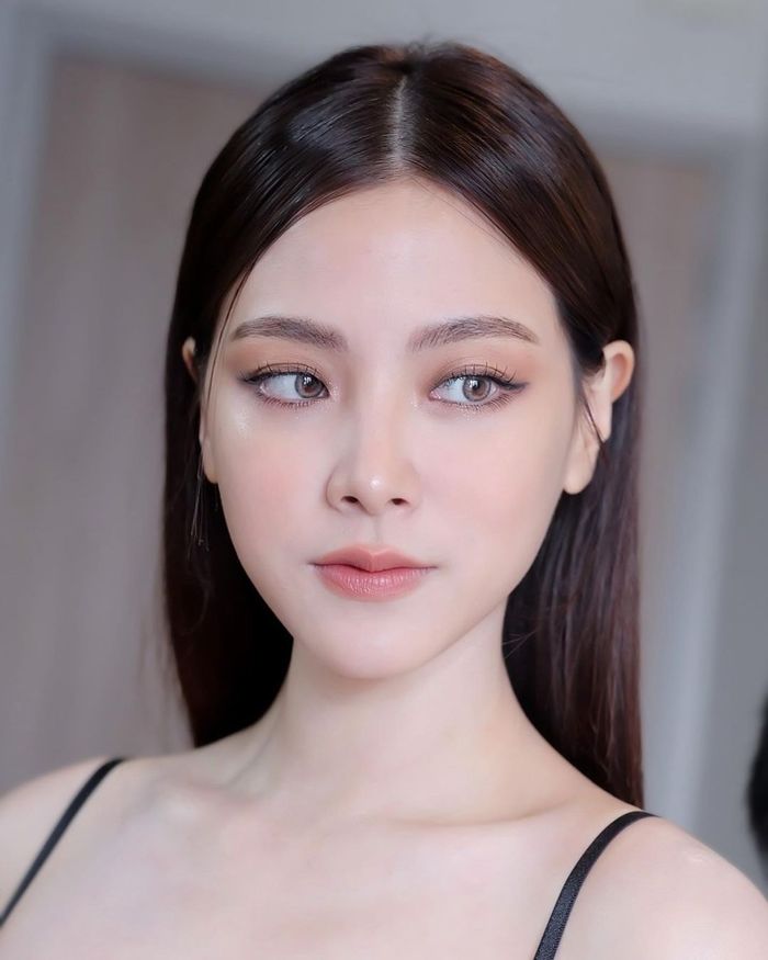 Baifern bất ngờ đổi ngói thành tóc ngắn đậm chất Hong Kong cổ điển