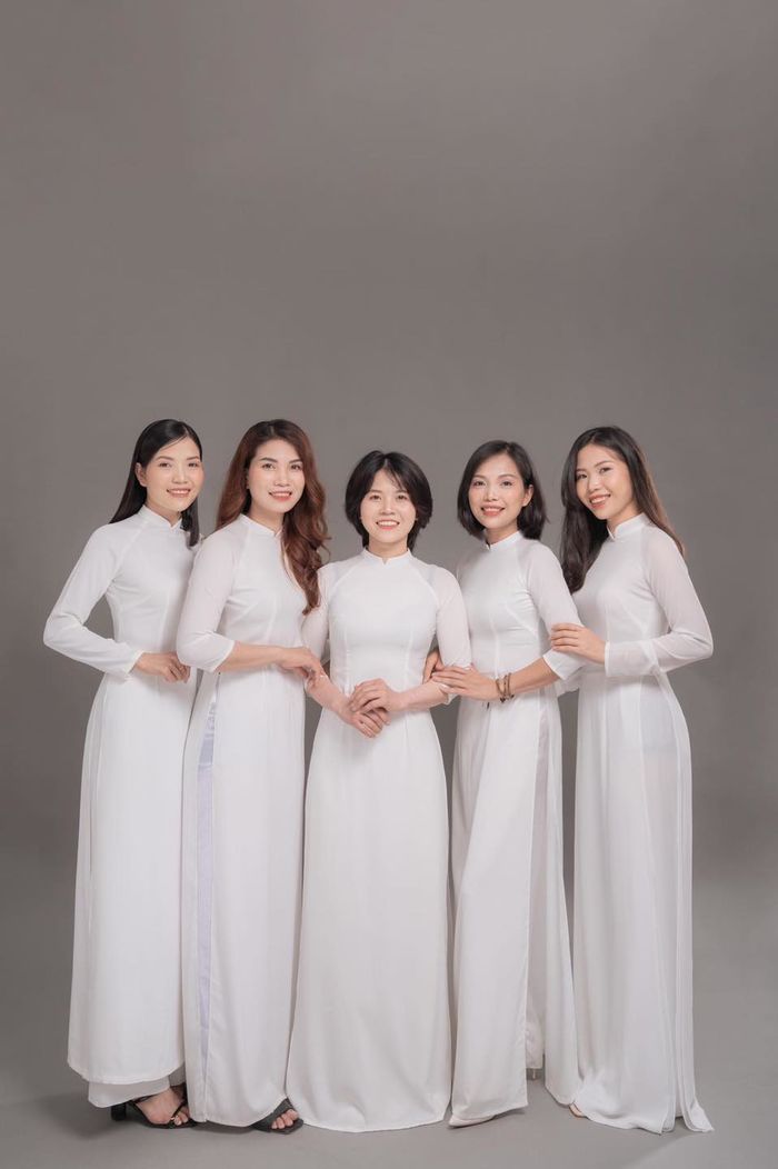 Bộ ảnh đáng yêu của gia đình có 5 cô công chúa: Cả 5 nàng đều xinh
