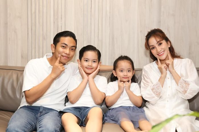 Con sao Việt nối nghiệp bố mẹ: Quý tử Khánh Thi đạt thành tích khủng