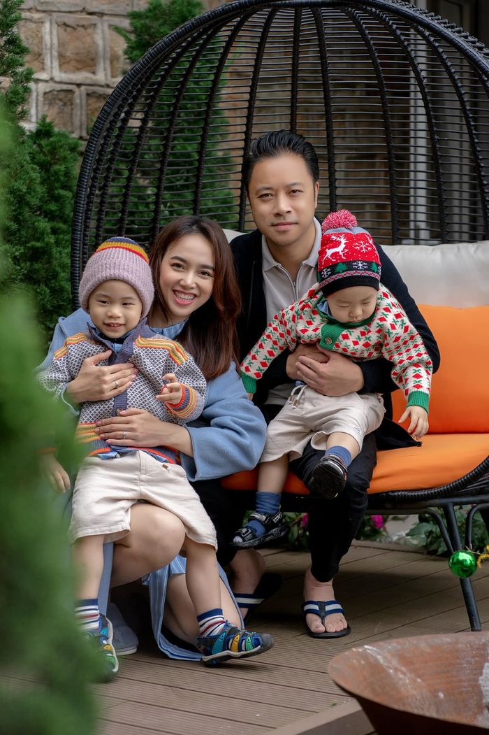 Mỹ nhân giã từ nghiệp diễn lấy chồng: Đinh Ngọc Diệp 2 con vẫn mơn mởn