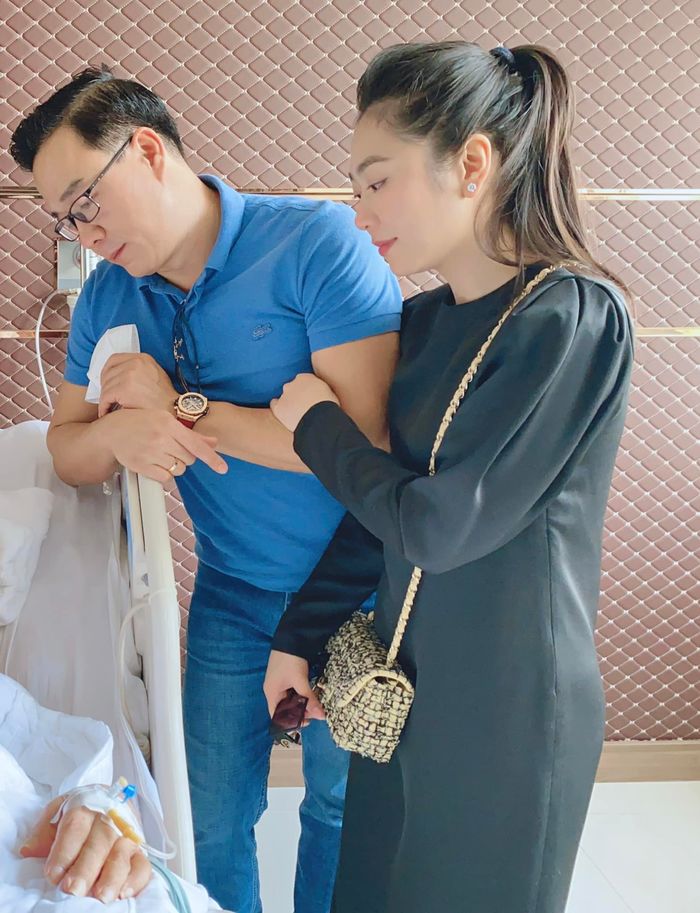 Đám cưới sao Việt vắng bóng phụ mẫu: bố Thắng Ngô vì bệnh già