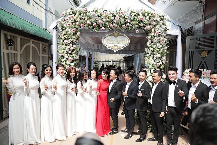 Đọ cổng cưới hỏi của sao Việt: Mạc Văn Khoa đậm đà bản sắc miền Tây