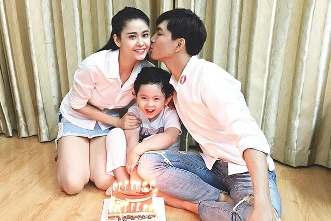 Đoàn tụ sau 7 năm, Trương Quỳnh Anh muốn làm mọi điều cho ba mẹ