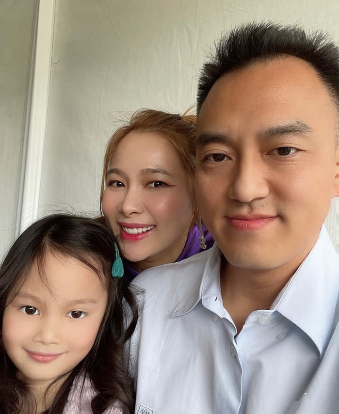 Duy Uyên (Mắt Ngọc) khoe nhan sắc bầu bí ở tuổi U40 gây ngỡ ngàng