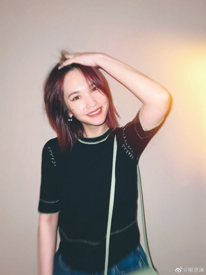 Giáo chủ thanh xuân Dương Thừa Lâm tung ảnh thuở 16 dập tin dao kéo