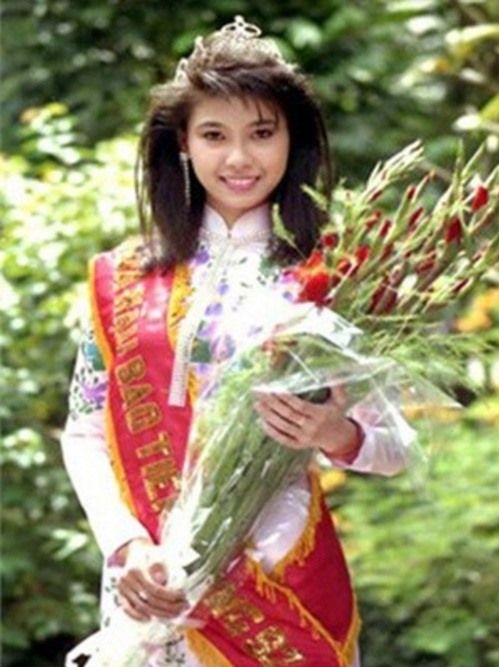 Hà Kiều Anh: Hoa hậu dòng dõi “con vua cháu chúa”, tuổi 46 vẫn trẻ đẹp