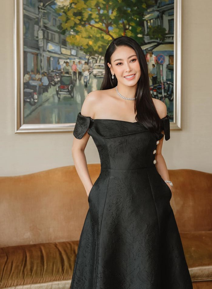 Hà Kiều Anh: Hoa hậu dòng dõi “con vua cháu chúa”, tuổi 46 vẫn trẻ đẹp