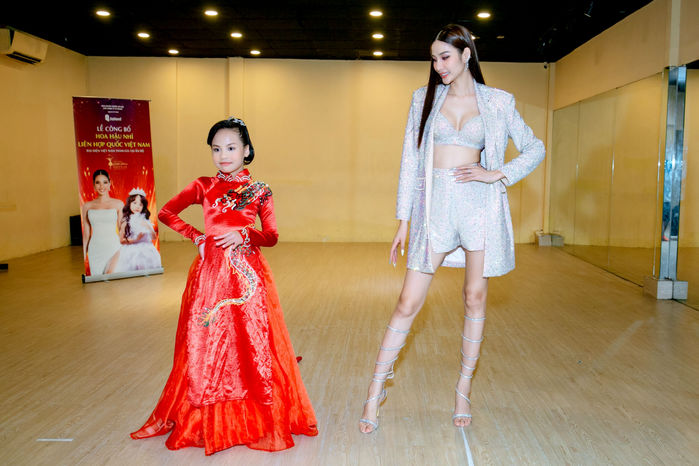 Hoàng Thùy lần đầu dám bước ra khỏi vùng an toàn: debut làm ca sĩ