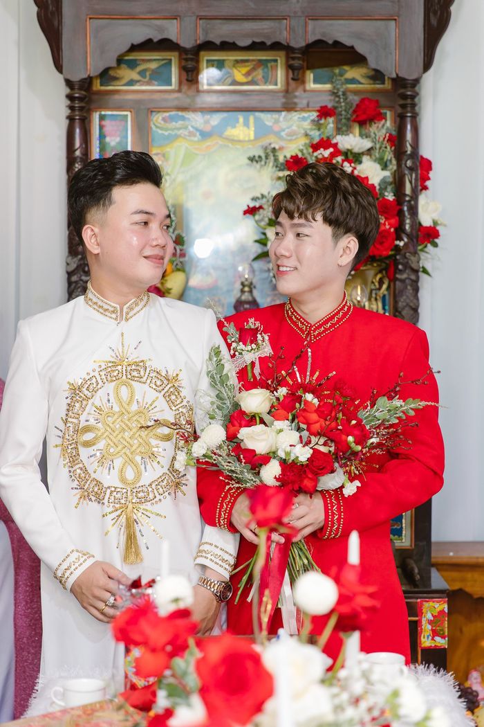 Cặp LGBT Việt: Vượt quãng đường yêu xa, tổ chức đám cưới bạc tỷ