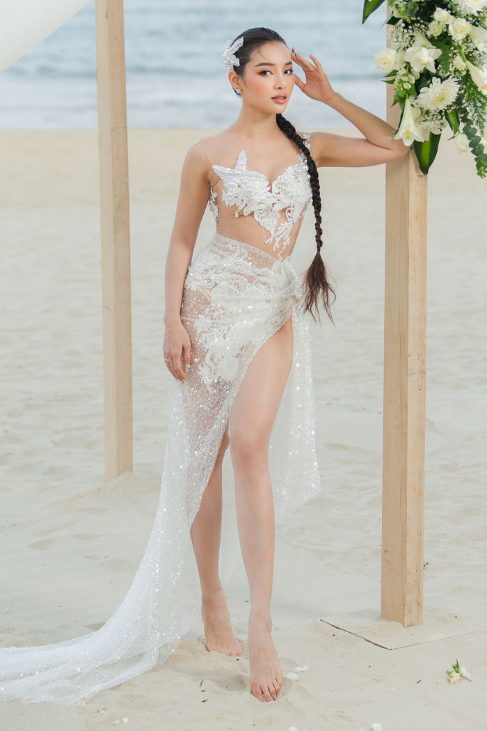 Khoảnh khắc đẹp trong hôn lễ riêng tư ở Đà Nẵng của Phương Trinh Jolie