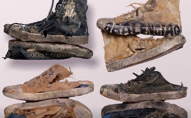 Khi giày bẩn, giày rách giá trên trời: bạn có dám chi 42 triệu để sắm?