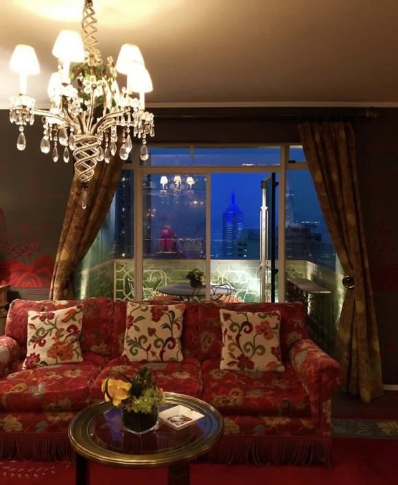 Lưu Gia Linh giàu có khủng: Bất động sản đã 3.300 tỷ, đi máy bay riêng