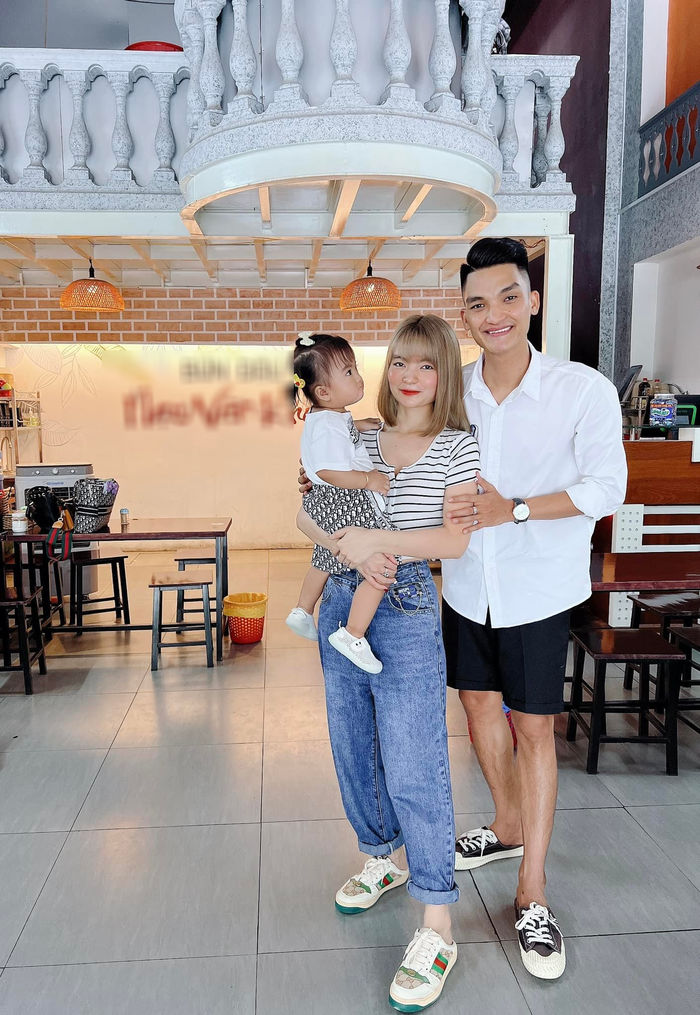 Mạc Văn Khoa về quê làm đám cưới ngỡ đi thi nam vương