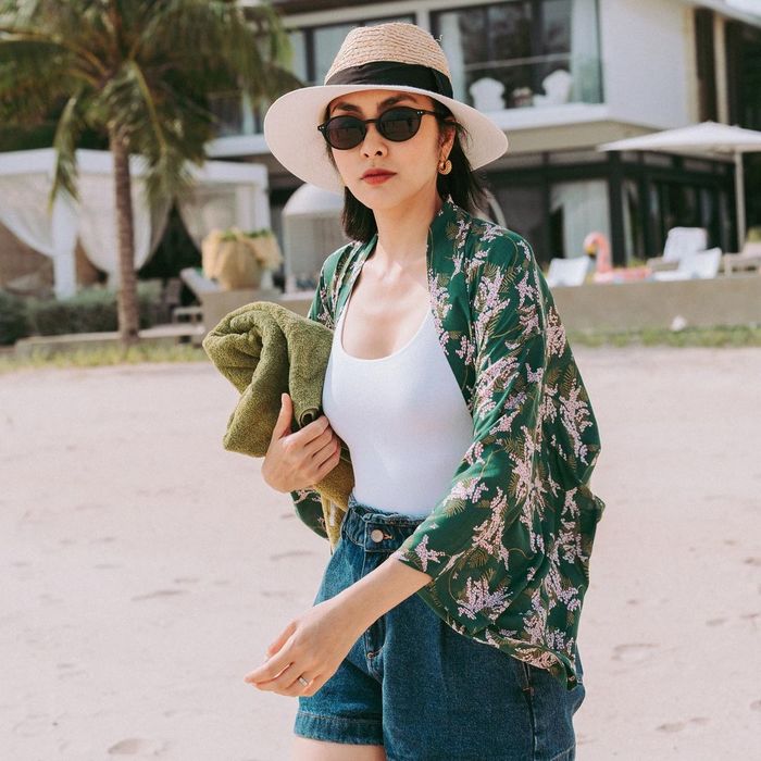 Mỹ nhân Vbiz chuộng tóc ngắn: Huyền Lizzie xinh như búp bê