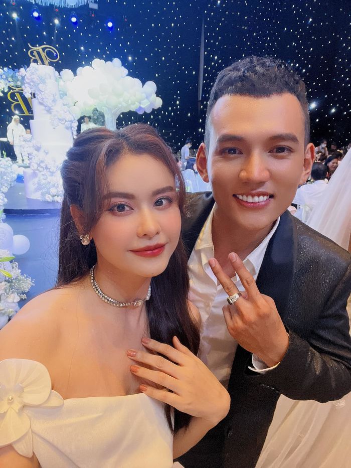 Mỹ nhân Việt đẹp át cô dâu: Bảo Thy diện đồ đơn giản vẫn lấn lướt