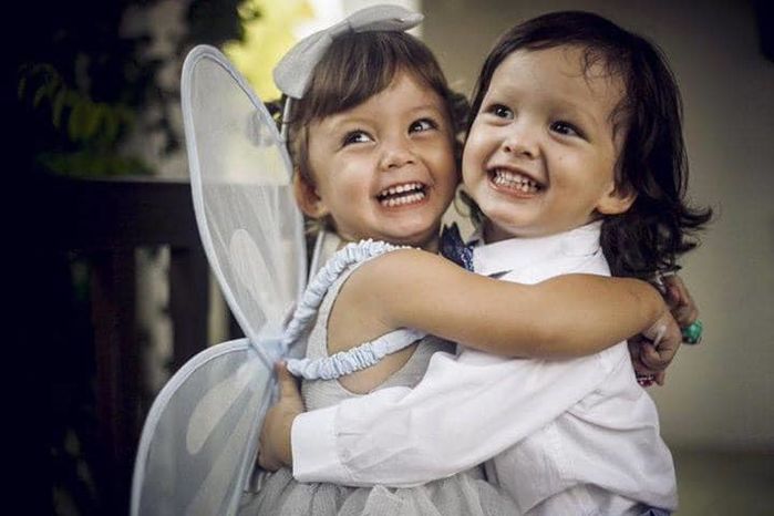 Mỹ nhân Việt sinh con muộn: Vân Hugo 37 tuổi chưa bằng Trịnh Kim Chi