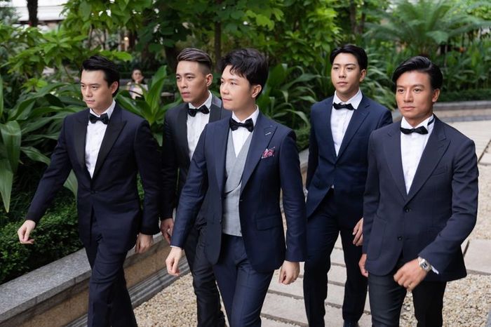 Những chàng phù rể Vbiz có visual khiến chú rể lo lắng