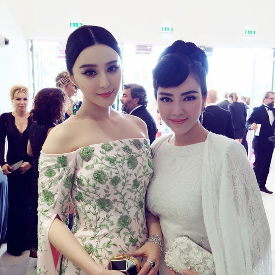 Những lần Lý Nhã Kỳ đọ sắc cùng sao quốc tế trên thảm đỏ Cannes