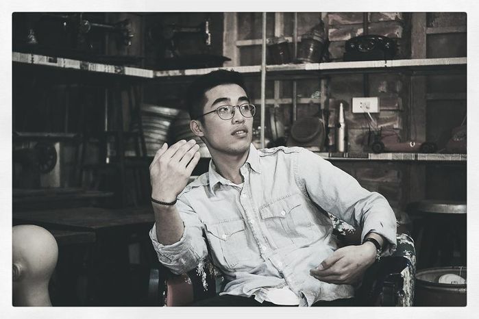 Những mỹ nam Vbiz khiến netizen cầu xin đừng cạo râu