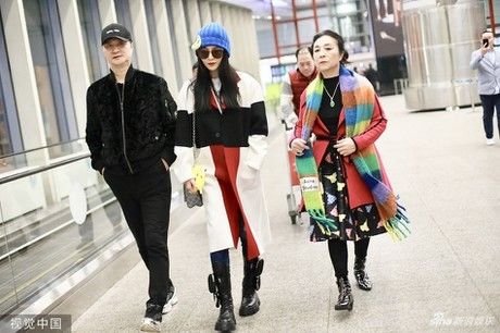 Nữ hoàng thị phi Phạm Băng Băng: Cố bám trụ showbiz vì gia đình