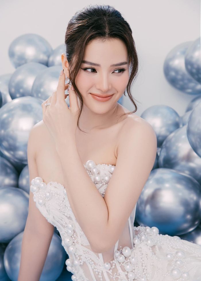 Phương Trinh Jolie bày tỏ quan điểm chuyện “giàu đổi bạn, sang đổi vợ”