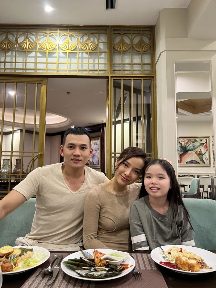 Phương Trinh Jolie và Lý Bình lại tổ chức hôn lễ ở biển Đà Nẵng