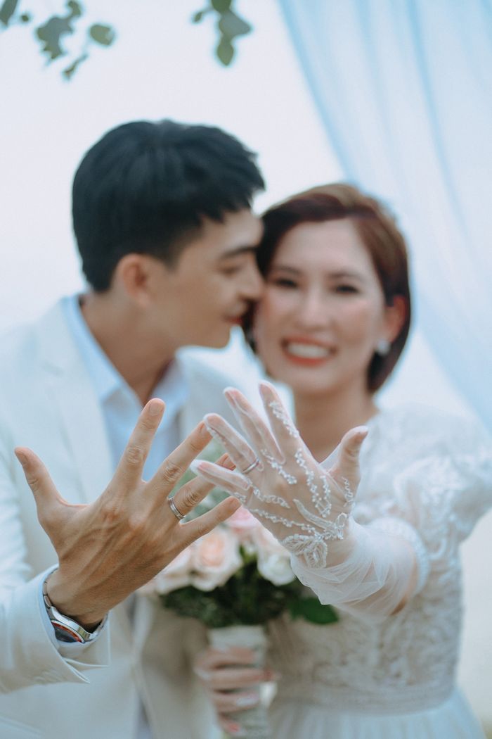 Sao Việt bất ngờ tổ chức đám cưới: Khương Ngọc chưa bằng Trang Khiếu