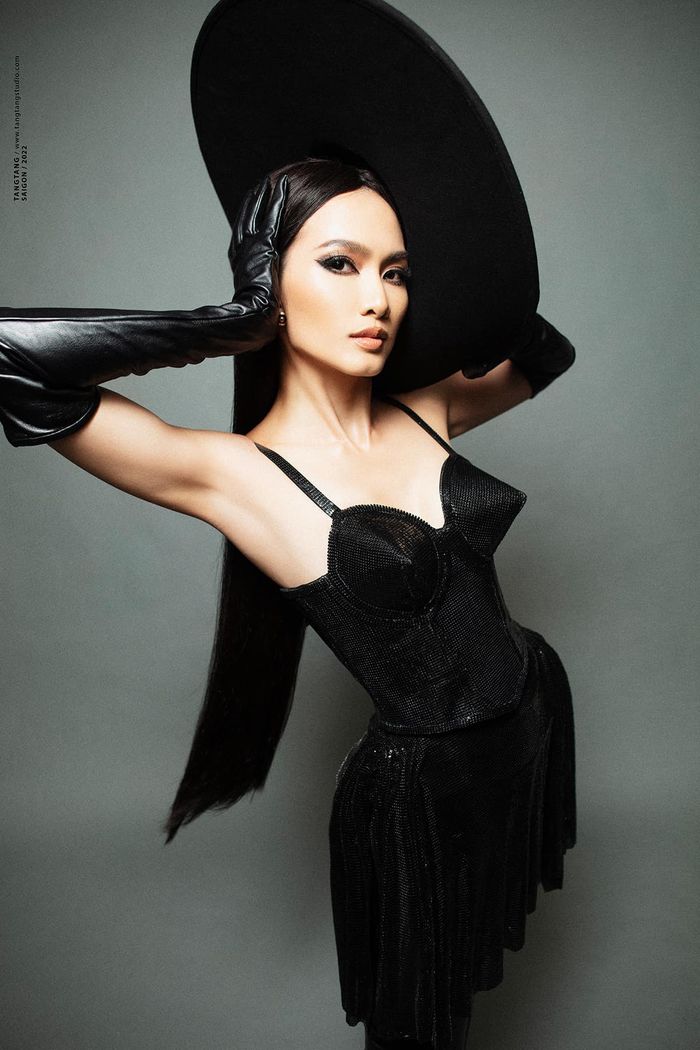 Anh Thư hết hiền qua bộ ảnh mới nhưng nhan sắc lại bị bỏ quên