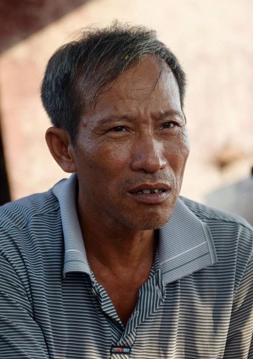 Người mẹ rửa chén thuê nuôi con gái nhận học bổng 6 tỷ đồng