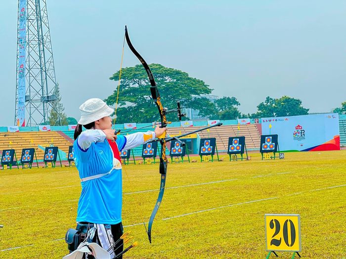 Hot girl cung thủ tại SEA Games 31 là ai?