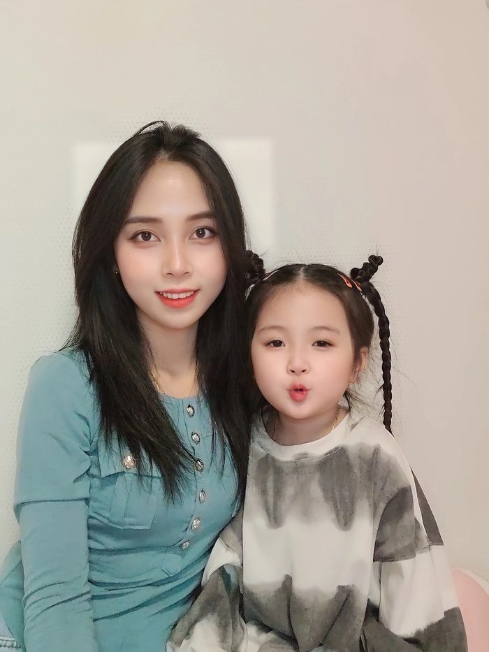 Nàng Việt lấy chồng Hàn: Đẻ con xinh như thiên thần, xây nhà tiền tỷ