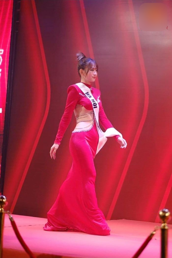 Hết Thùy Tiên, Ngọc Trinh, Lê Bống lại đụng hàng Miss Grand ThaiLand