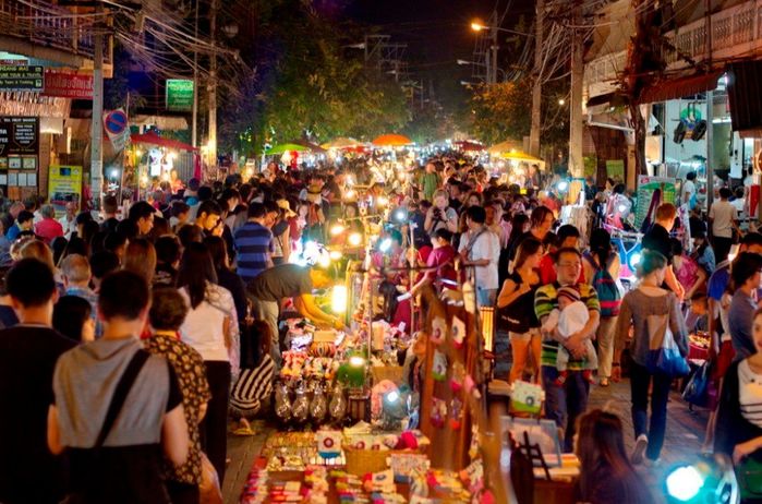 Không cần máy bay, sẽ có du lịch xuyên Việt - Lào - Thái bằng xe buýt