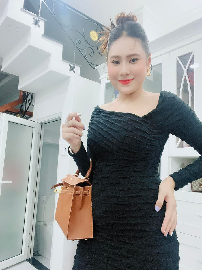 Sao Việt đám cưới trong cùng tháng 6: Minh Hằng yêu cầu gắt gao