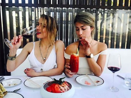 Amber Heard tiêu 158 tỷ đồng hậu ly hôn: Du lịch, ăn uống chanh sả