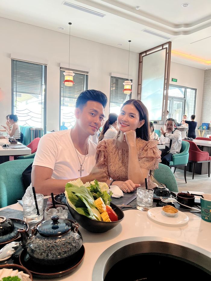 Ảnh hot sao Việt 3/6: Hòa Minzy diện áo tắm, bác bỏ nghi vấn mang thai