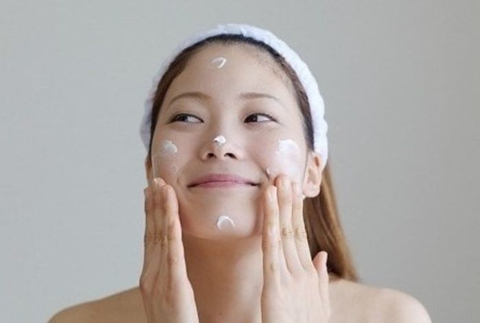 5 vị trí dễ bị lãng quên khi bôi kem chống nắng