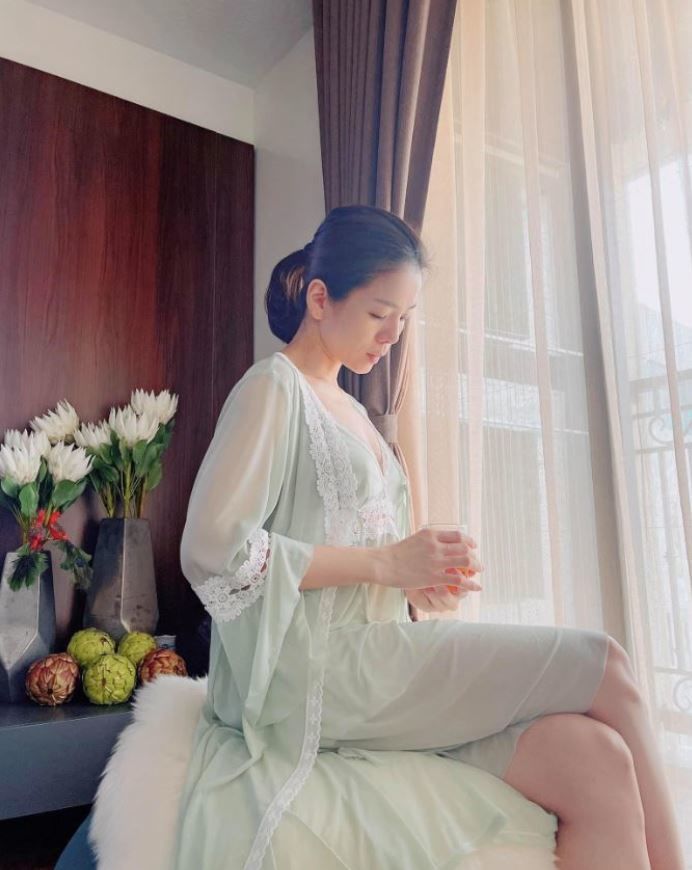 Bóc giá đồ mặc nhà của mỹ nhân Việt: Hồ Ngọc Hà 50 triệu