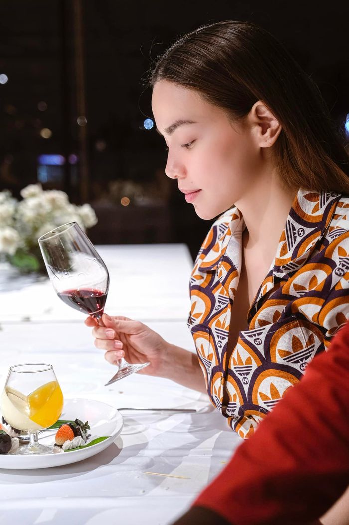 Bóc giá đồ mặc nhà của mỹ nhân Việt: Hồ Ngọc Hà 50 triệu