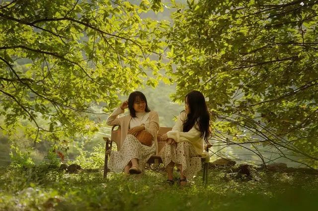 Mỹ nhân người Tày làm kênh TikTok triệu views giới thiệu về Cao Bằng