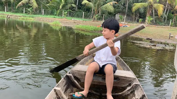 Cậu bé lớp 4 có 3 năm kinh nghiệm lập trình, được 6 công ty chiêu mộ
